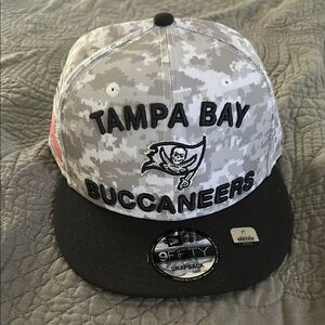 New Era Tampa Bay Buccaneers Digital Camo Snapback Salute to Service